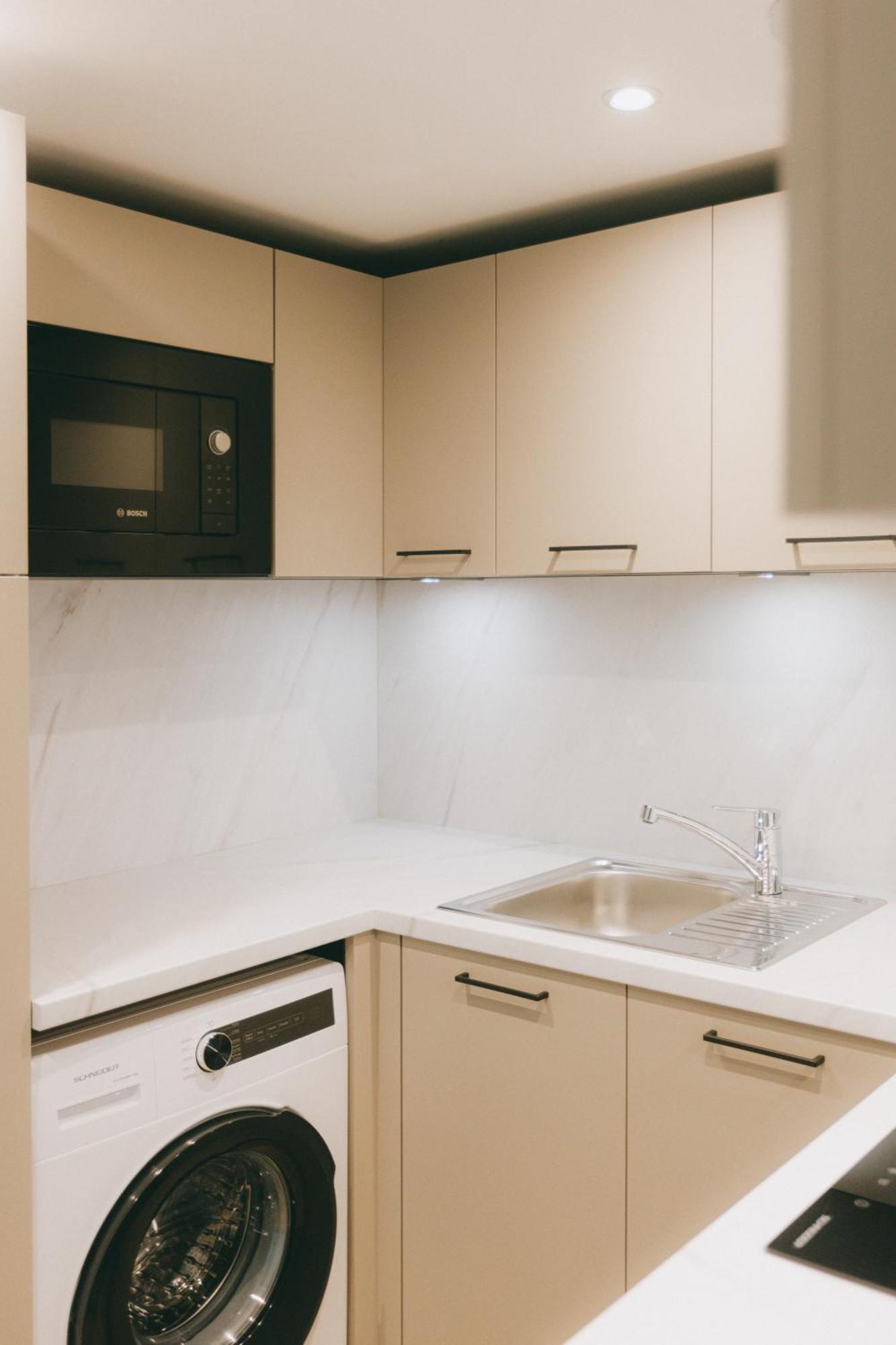 Miranove Aparthotel Montpellier Bagian luar foto